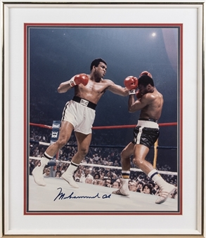 Muhammad Ali Signed 21.5 x 25.5 Framed Photo (Beckett)